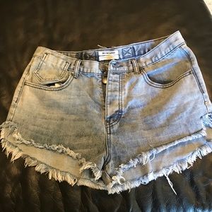 One teaspoon Jean shorts size 29